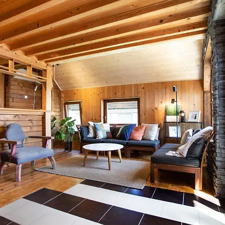 River House Vasa Villa *